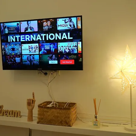 Spacious 3br 1,5bt With 2 Balconies