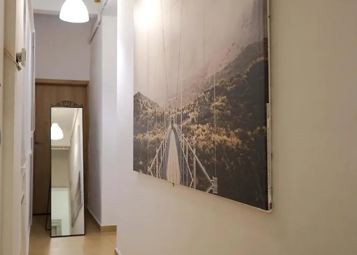 Spacious 3br 1,5bt With 2 Balconies Lägenhet Bukarest