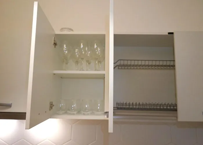 Spacious 3br 1,5bt With 2 Balconies Апартаменти *