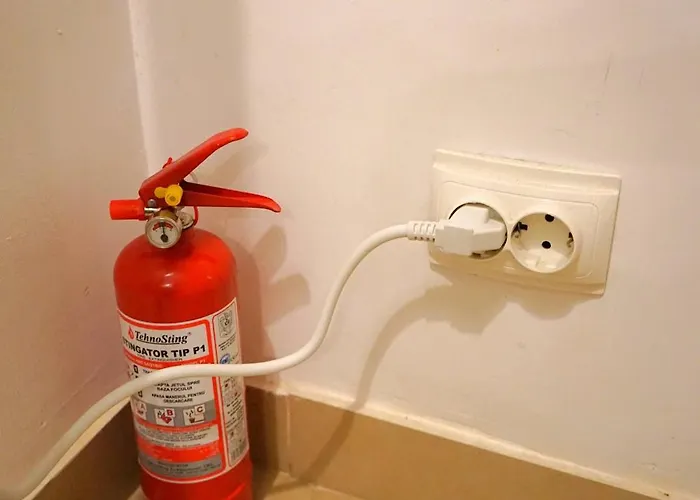 Spacious 3br 1,5bt With 2 Balconies * Бухарест