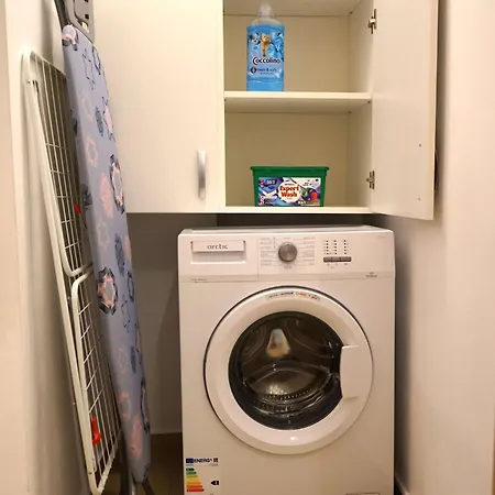 דירה Spacious 3br 1,5bt With 2 Balconies *